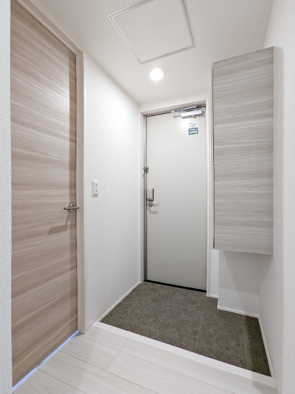 玄関　図面と現状に相違がある場合には現状を優先