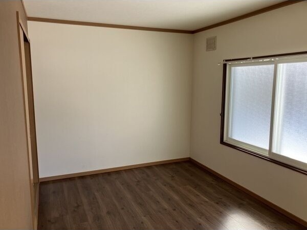 その他部屋・スペース　清潔感のある洋室です♪