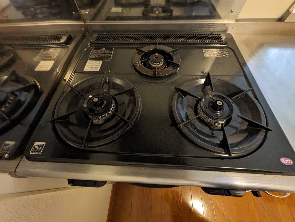 キッチン　ガスコンロ