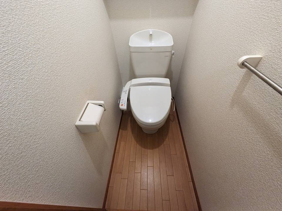 トイレ　トイレ