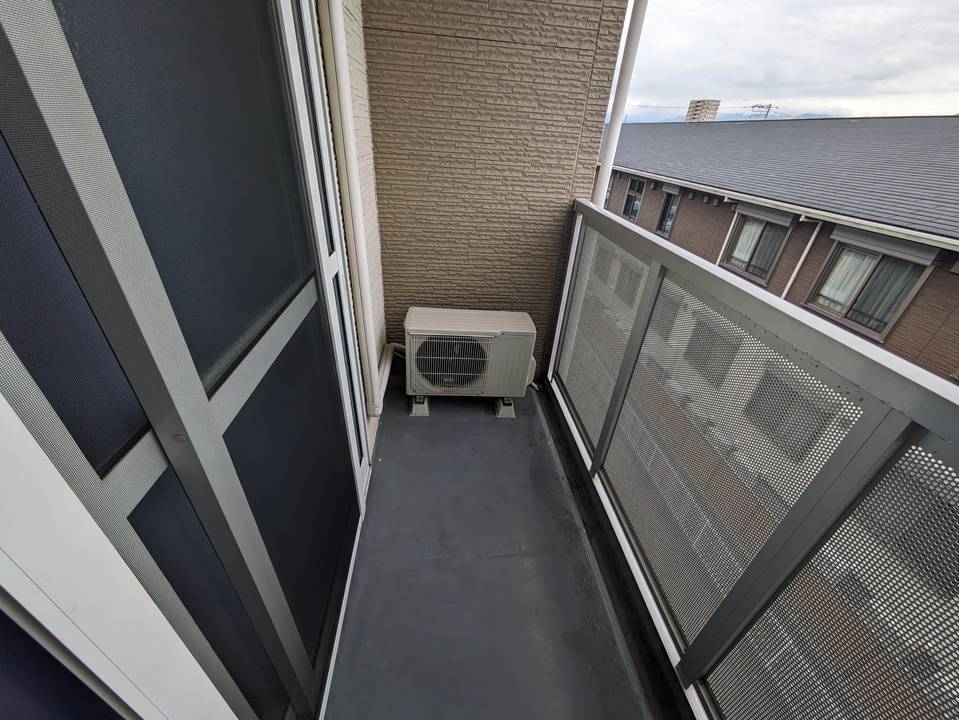 バルコニー　バルコニー