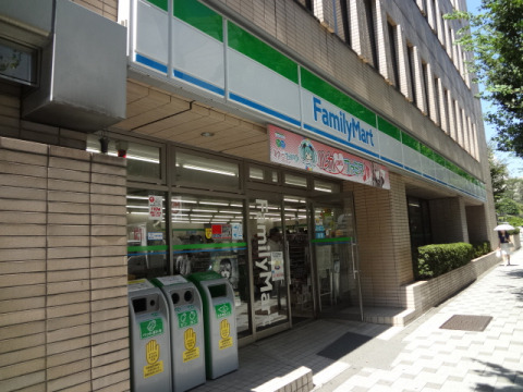 コンビニ　ファミリーマート一番町大妻通り店（コンビニ）まで40m