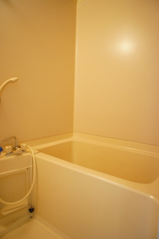 バス・シャワールーム　図面と現状に相違がある場合には現状を優先