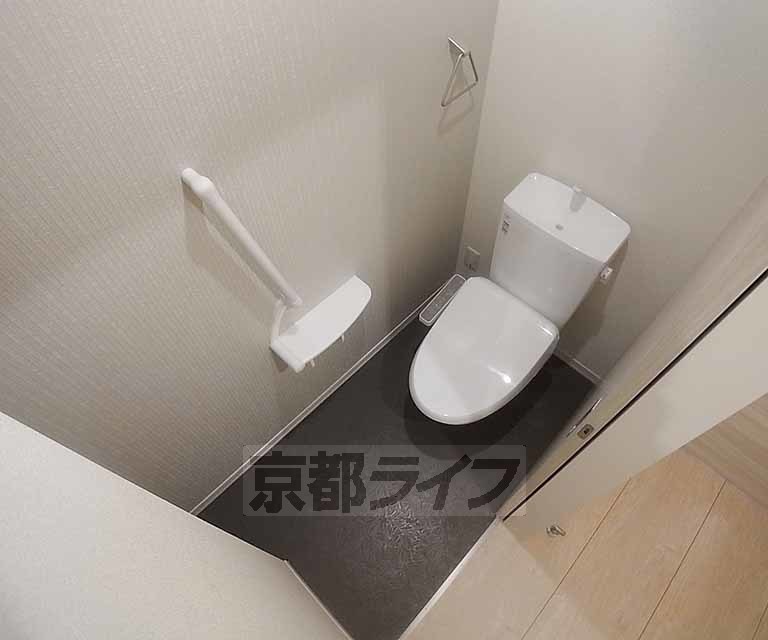 トイレ　清潔感のある洋式トイレ。