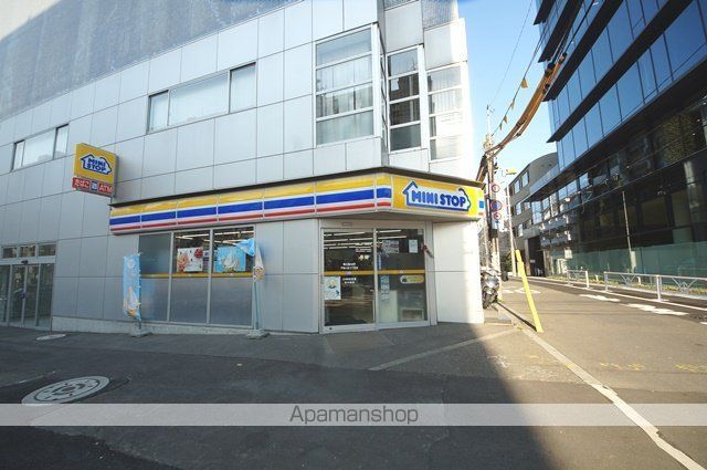 コンビニ　ミニストップ（コンビニ）まで408m