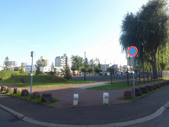 その他　二十四軒すずらん公園（その他）まで197m