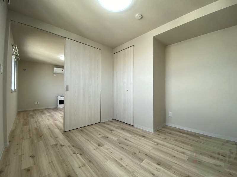 その他部屋・スペース　寝室です。部屋をどう使うかはあなた次第です！