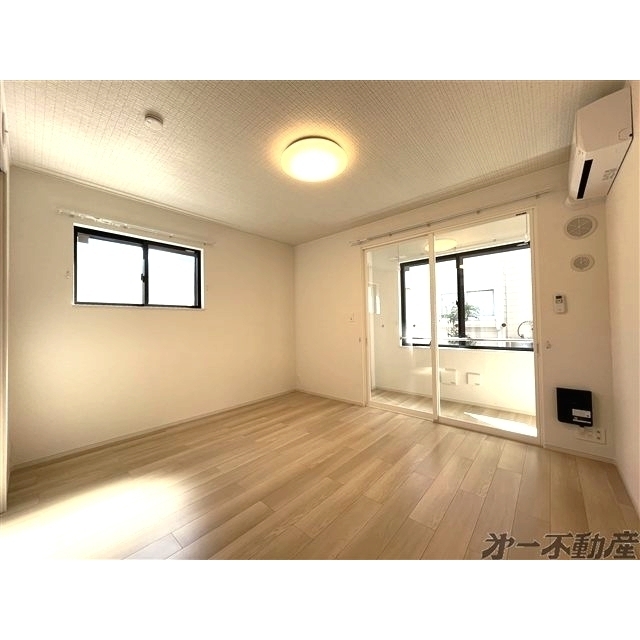 建物外観　洋室