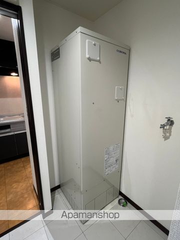 その他設備　※お部屋によって壁紙・床の色が変動する場合がございます。