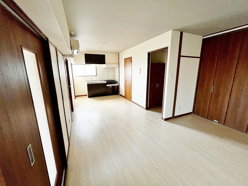 居室・リビング　★LDK13帖★