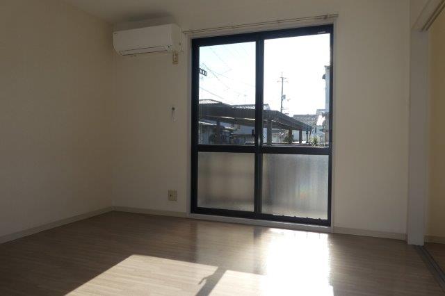 居室・リビング　洋室