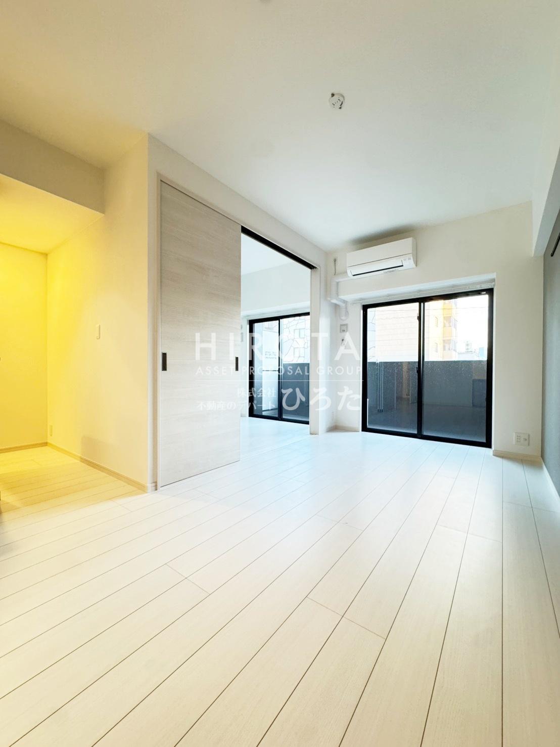 居室・リビング　※同タイプの別のお部屋の写真です。