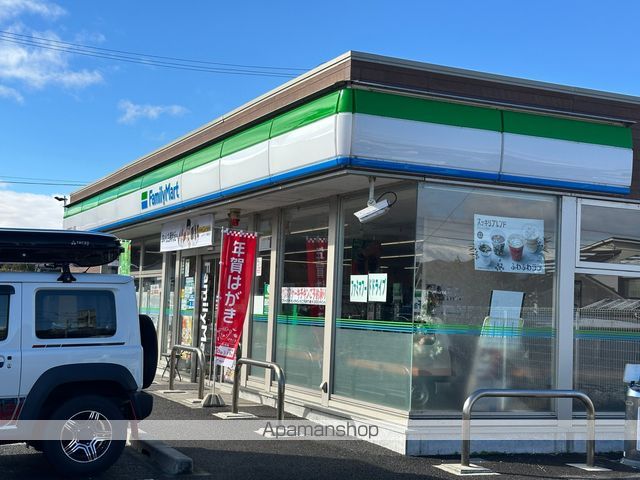 コンビニ　ファミリーマート各務原市民プール前店（コンビニ）まで2184m
