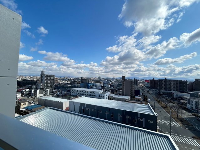 眺望　1004号室のモデルルームのお写真となります。ご参考までにご