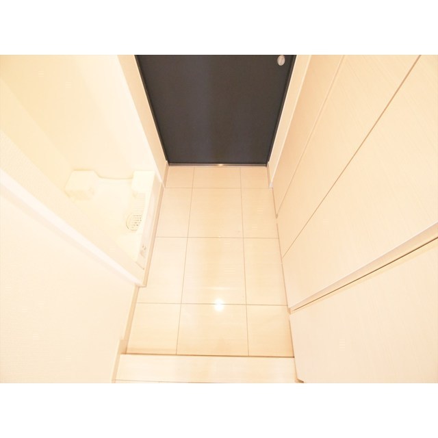 玄関　収納もある玄関です