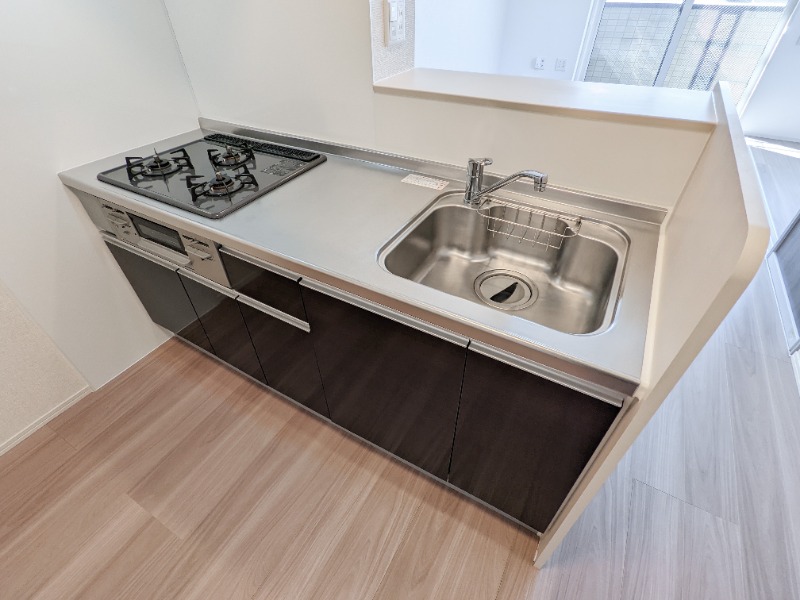 キッチン　図面と現状に相違がある場合には現状を優先