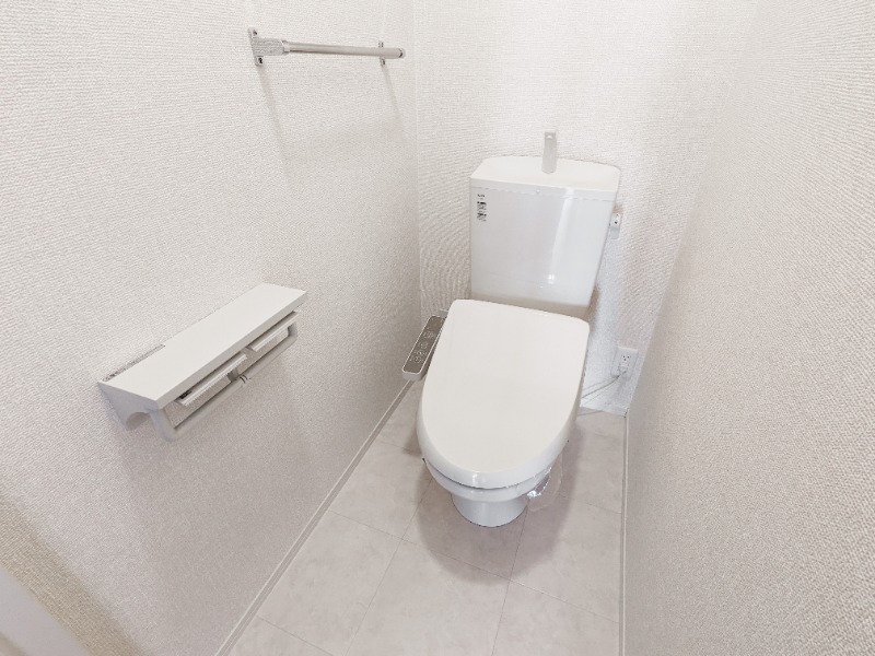 トイレ　図面と現状に相違がある場合には現状を優先