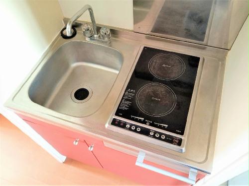 キッチン　同タイプの写真です。仕様が異なる場合があります。