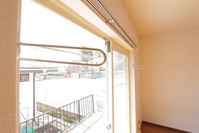 トイレ　温水洗浄便座