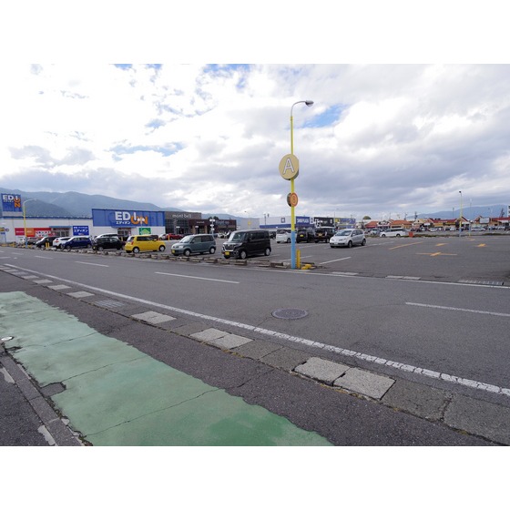 飲食店　ＣｏＣｏ壱番屋諏訪ステーションパ（飲食店）まで2470m