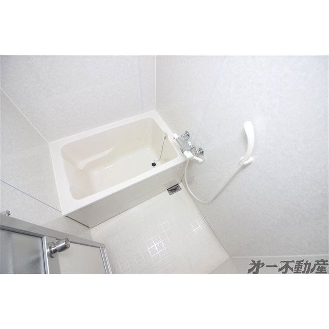 バス・シャワールーム　浴室