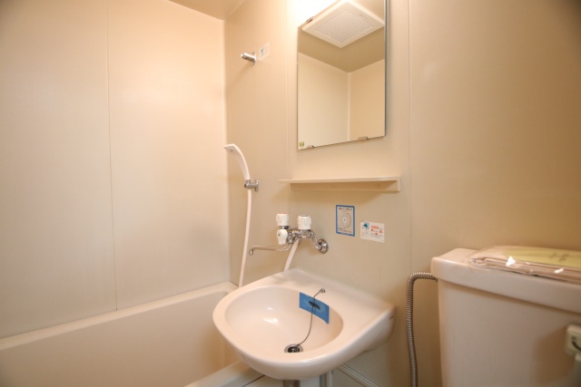 洗面設備　※写真は別室の参考写真です。現況優先。