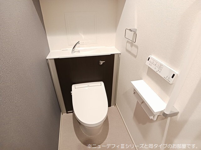 トイレ　同仕様