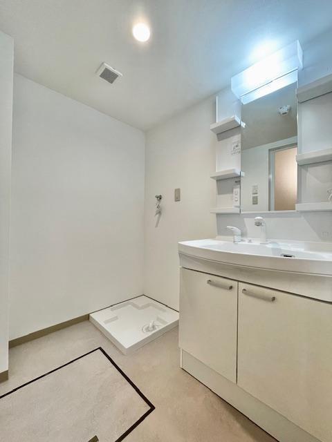 洗面設備　同タイプ