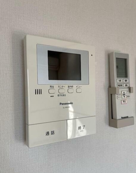 セキュリティ　モニター付インターホン
