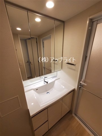 洗面設備　独立洗面台