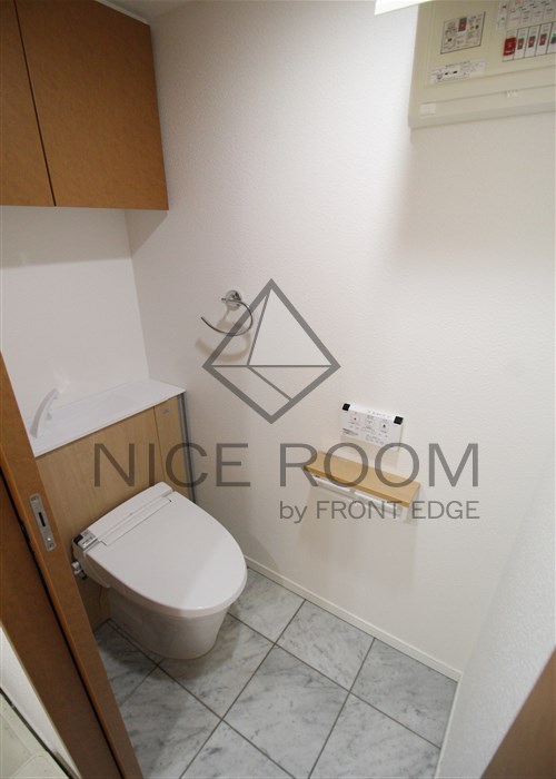 トイレ　リーガル四ツ橋立売堀II 　トイレ　別部屋写真