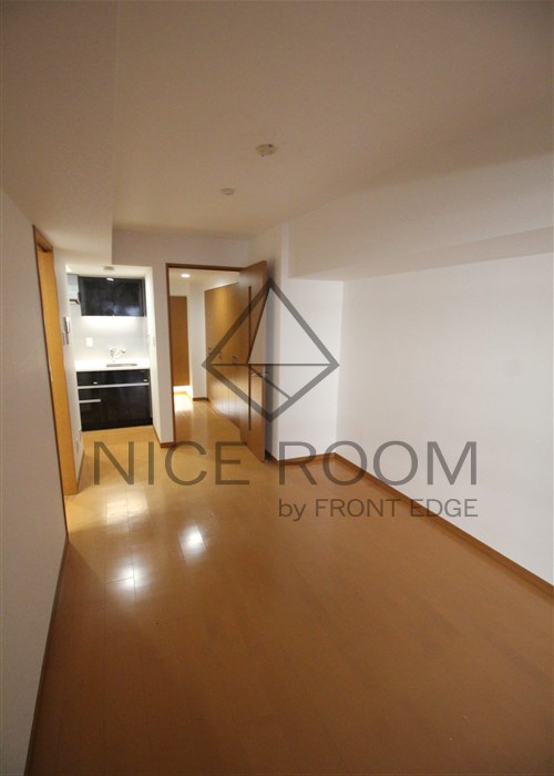 居室・リビング　リーガル四ツ橋立売堀II 　リビング　別部屋写真