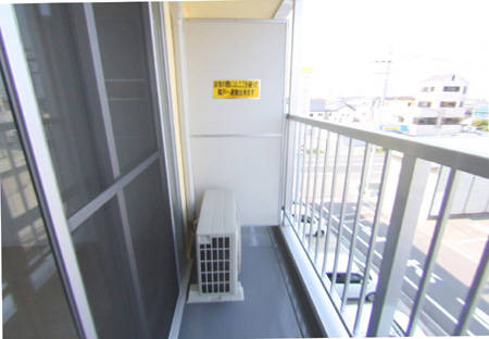 バルコニー　バルコニー付きです