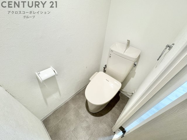 トイレ　ウォシュレット付