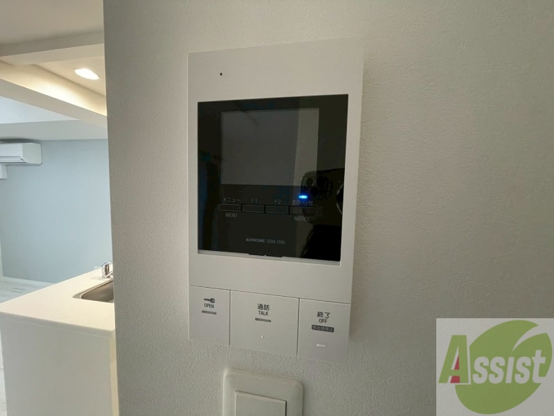 セキュリティ　モニタ付インターホンでセキュリティ面も安心です。