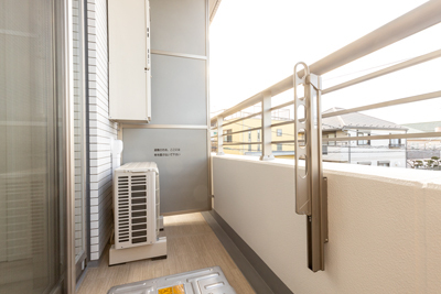 バルコニー　便利で嬉しいバルコニー付きです♪