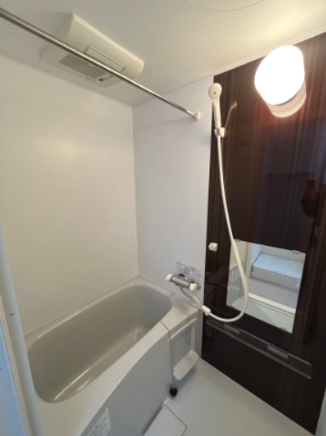 バス・シャワールーム　同シリーズ物件のモデルルームになります※現況優先