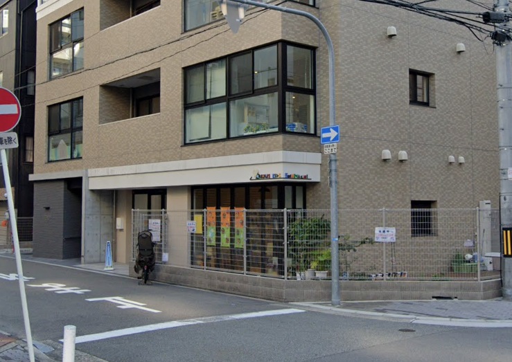 幼稚園・保育園　クオリスキッズ新町保育園（幼稚園・保育園）まで77m