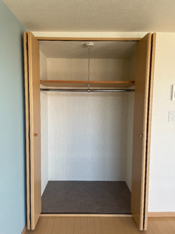 収納　※お掃除前のお写真です