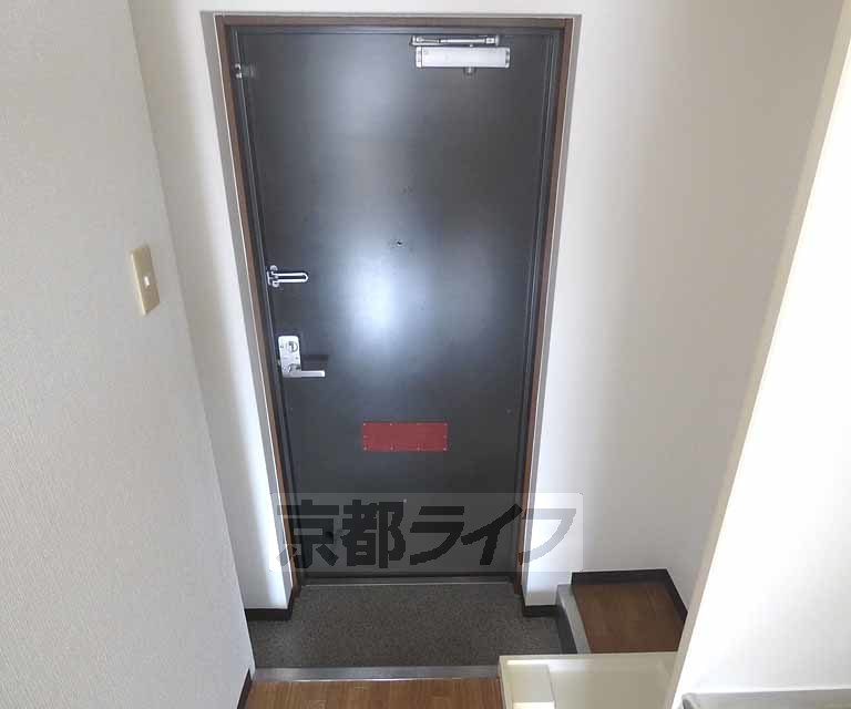 玄関　玄関です。