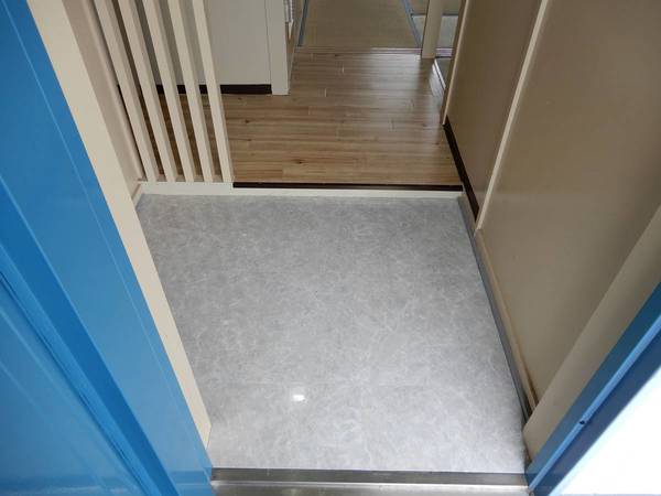 玄関　ビレッジハウスの同一物件・同一タイプの間取りの写真です