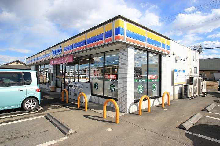 コンビニ　ミニストップ鶴ヶ島新田店（コンビニ）まで361m