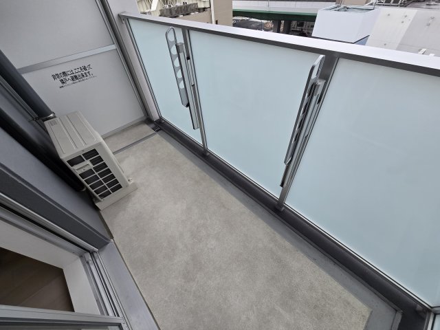 バルコニー　TENAS泉