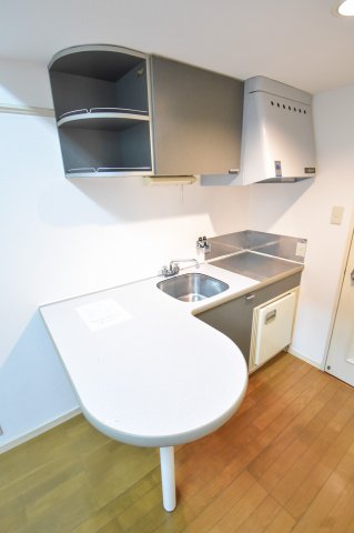 キッチン　ガスコンロ設置可能