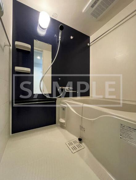 バス・シャワールーム　ゆったりと入るなら、お風呂とトイレとは別々が嬉しいですよね。