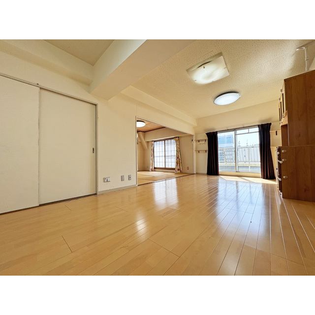 居室・リビング　リビング