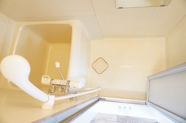 バス・シャワールーム　浴室