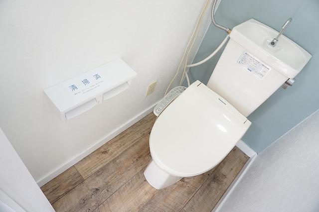 トイレ　トイレ