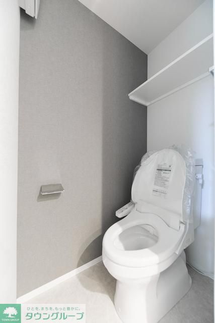 トイレ　※写真は同タイプ住戸です。