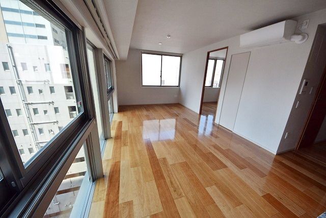 居室・リビング　★タウンハウジング府中店まで★